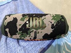 💥 JBL Charge 5 Beast Mode – El sonido camuflado más potente.